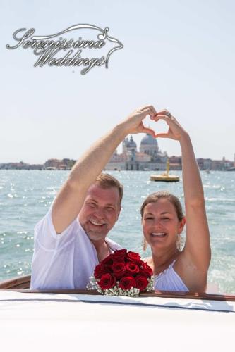 Bride-and-Groom-in-Water-taxi