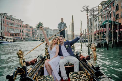 Bridegrooms-in-the-Grand-Canal