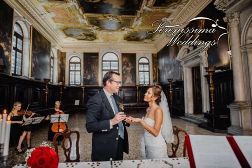 Renewal-of-Wedding-Vows-Ceremony-in-Venetian-Palace