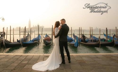 Romantic-Wedding-in-Venice