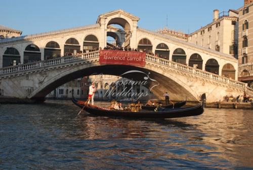 Grand Luxury Gondola and Rialto Bridge