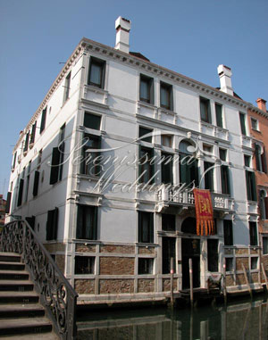 palacio de lujo para boda simbólica