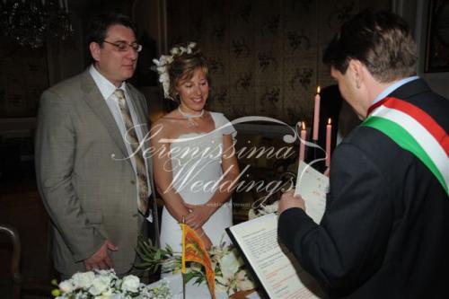 Symbolic Wedding in Venice 